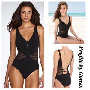 Profile by Gottex Swimsuit Size 6